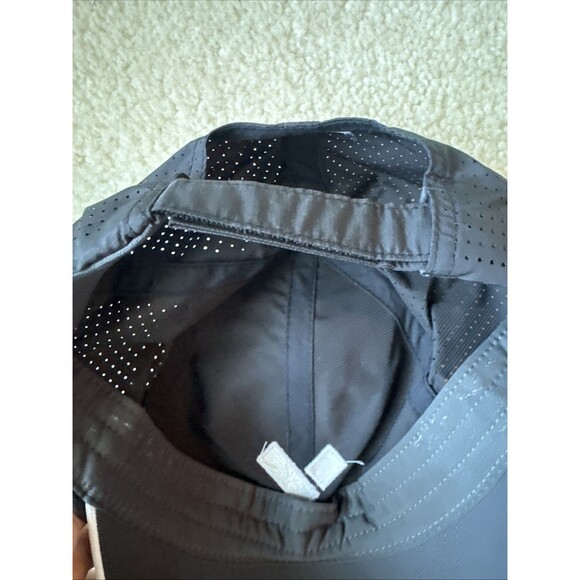 Nike Dri-Fit Adult Unisex Heritage 86 Cap Black Strapback V Logo Golf - Picture 4 of 5